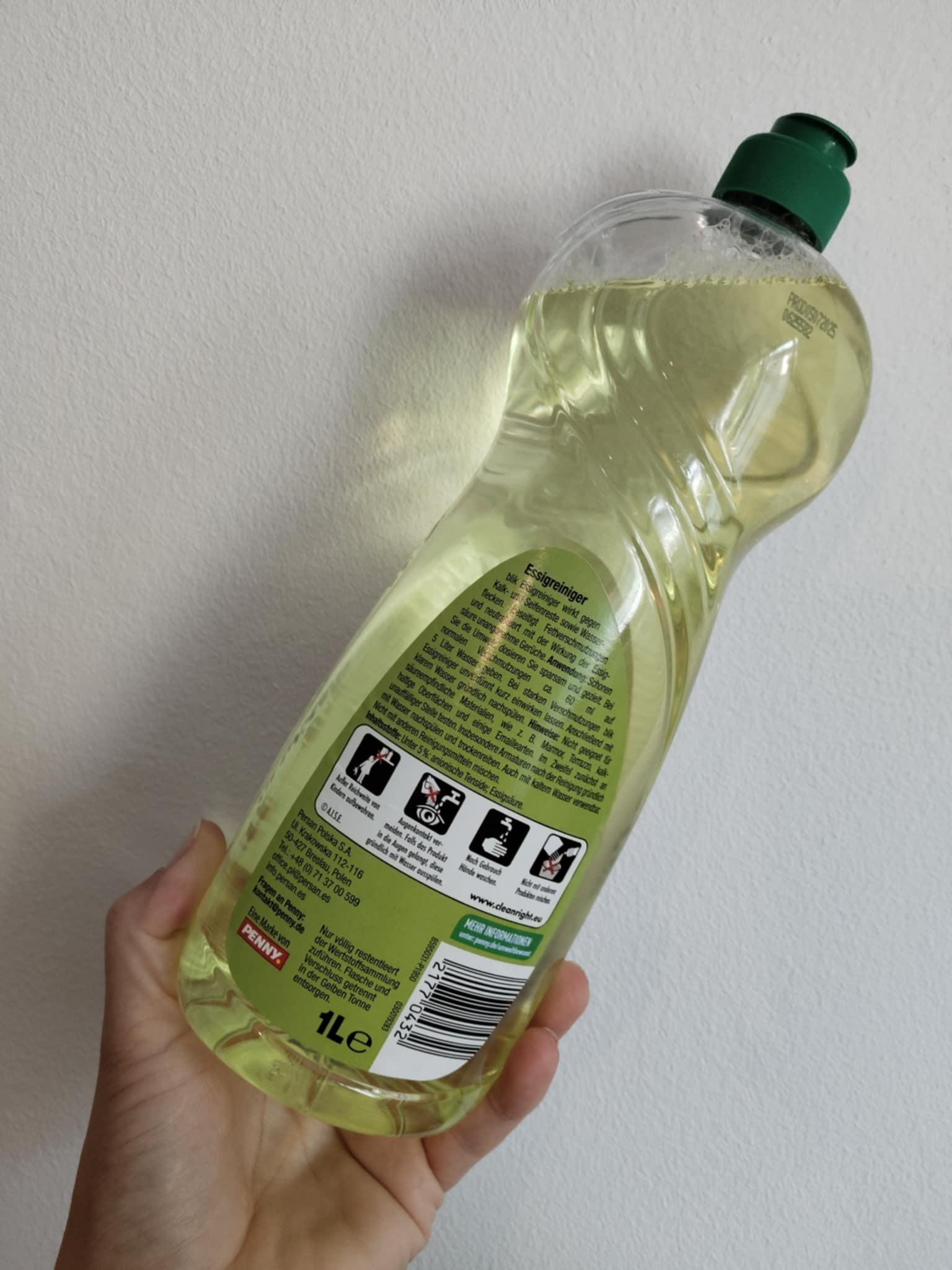 Čistič na vodný kameň s octom Blik, 1l – Obrázok 2