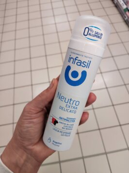 Infasil Extra Delicate Neutrálny deospray 150 ml Deodorant v spreji