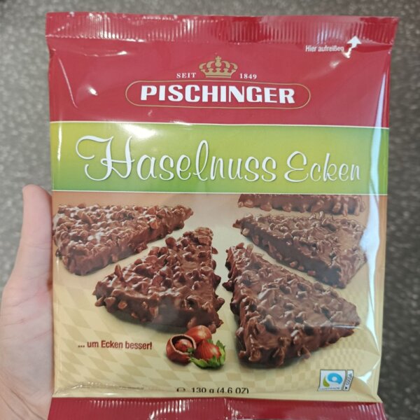 Mousey shop Pischinger orieškové trojuholníčky Pischinger trojuholníčky s lieskovými orieškami, 130g