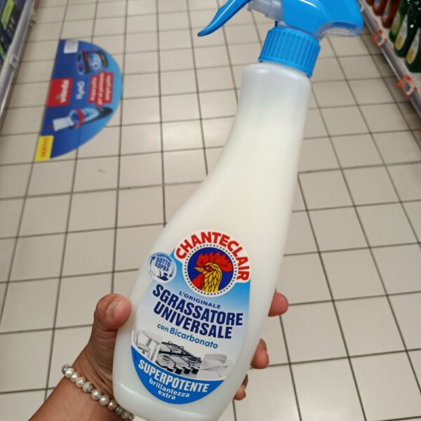 Mousey shop chanteclair bicarbonát Univerzálny odmasťovač Chanteclair s bikarbonátom, 700ml
