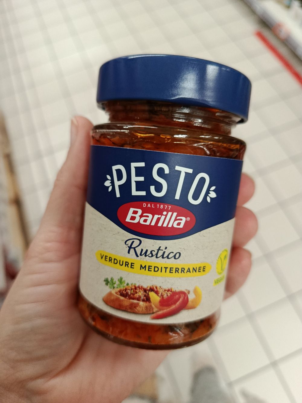 Barilla Pesto Rustico Mediterraneo omáčka, 200g