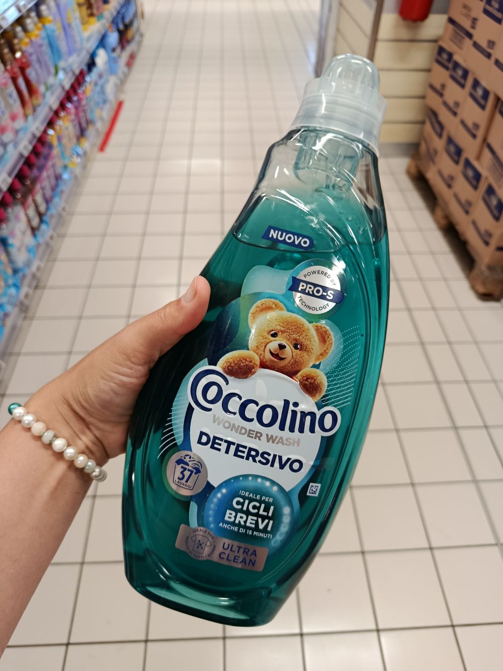 Coccolino Wonder Wash, prací gél 37 praní, 1,48l