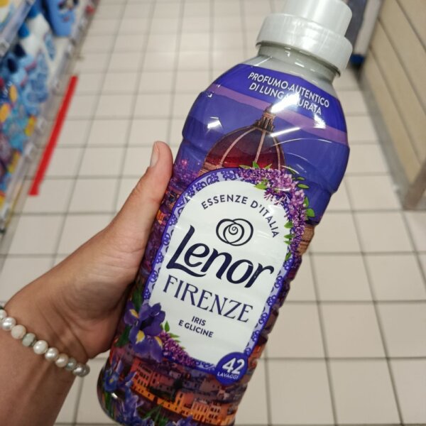 Mousey shop lenor aviváž firenze Lenor Essenze D'Italia Firenze, koncentrovaná aviváž s vôňou kosatca a vistérie, 42 praní 882ml