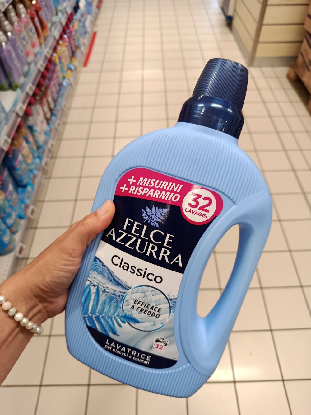 Felce Azzurra Classico prací gél univerzál, 1,595l