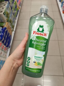 Neutrálny čistiaci prostriedok Frosch, 1l