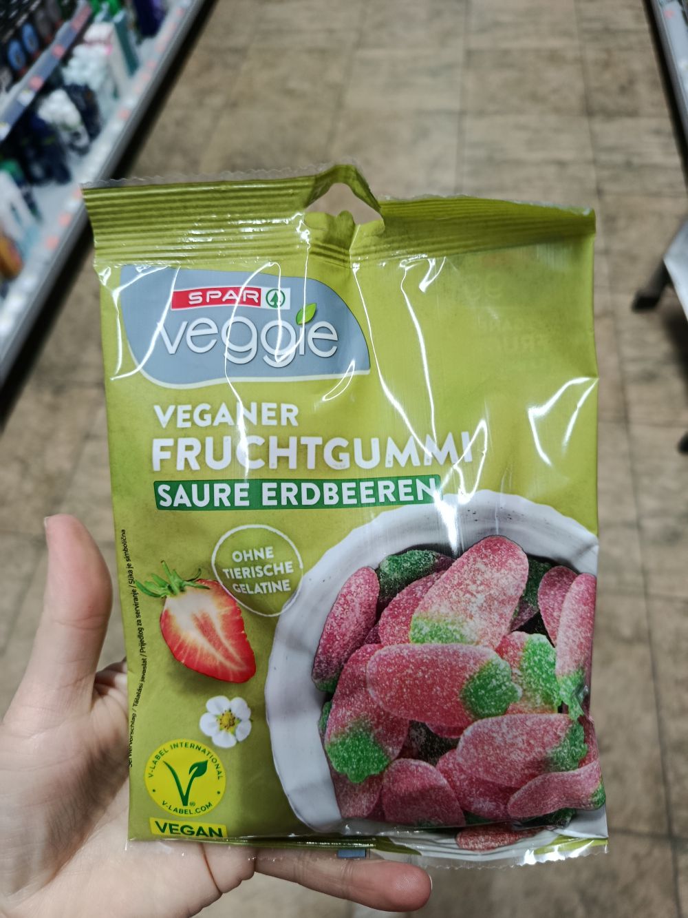 SPAR Veggie vegánske ovocné gumové cukríky kyslé jahody, 200g