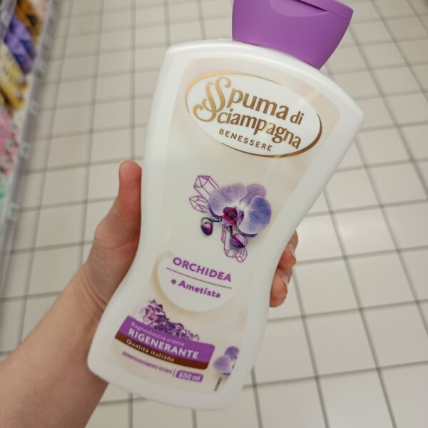 Spuma di Sciampagna, regeneračný sprchový gél, 650ml