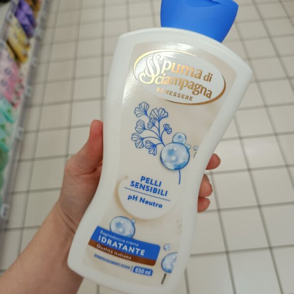 taliansky krémový dámsky sprchový gel mousey shop Spuma di Sciampagna, hydratačný sprchový gél, 650ml