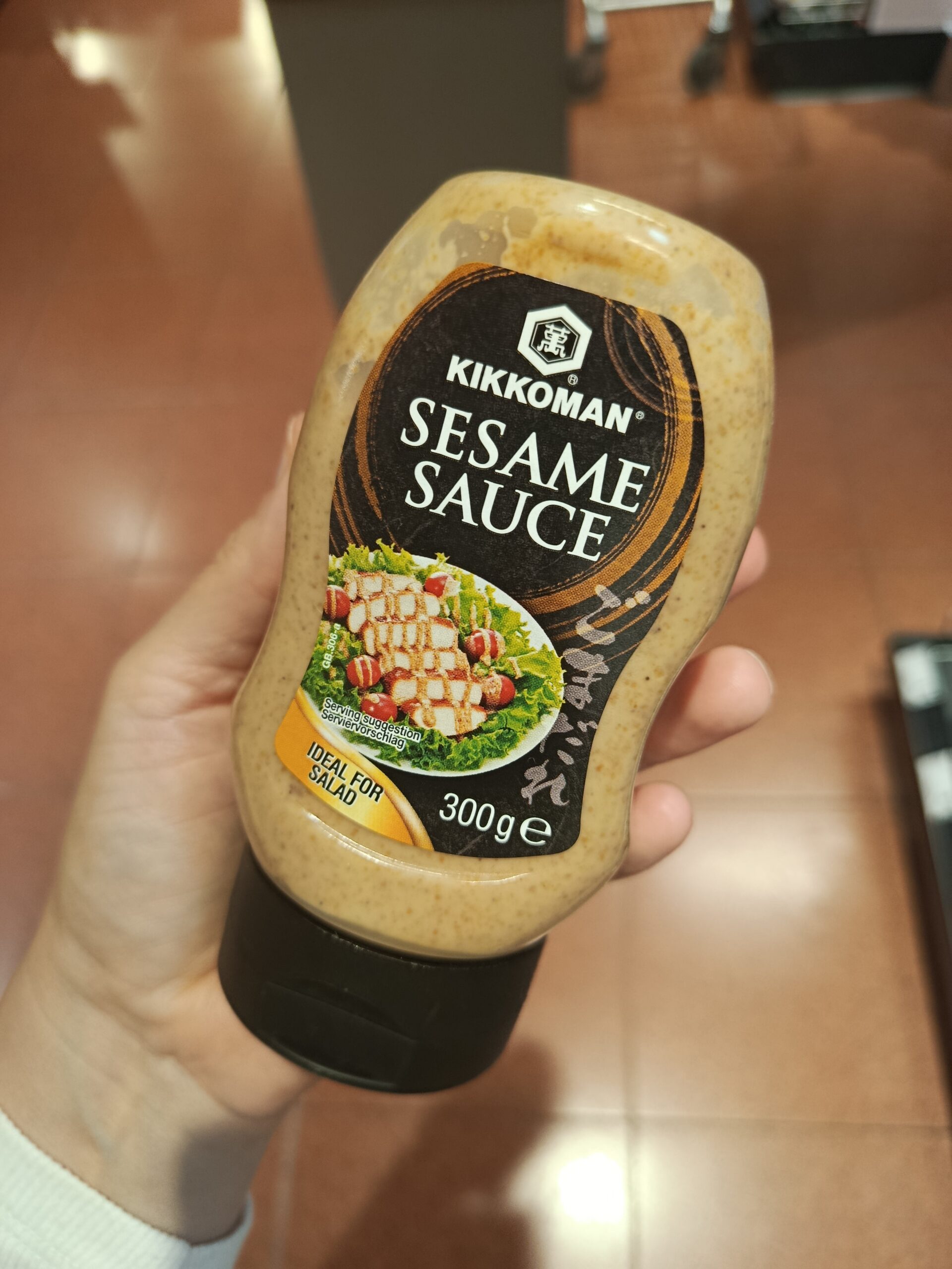 Sezamová omáčka Kikkoman, 300g