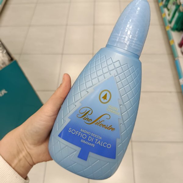 IMG_20260514_152552 Pino Silvestre sprchový gel s vôňou púdru, 750ml