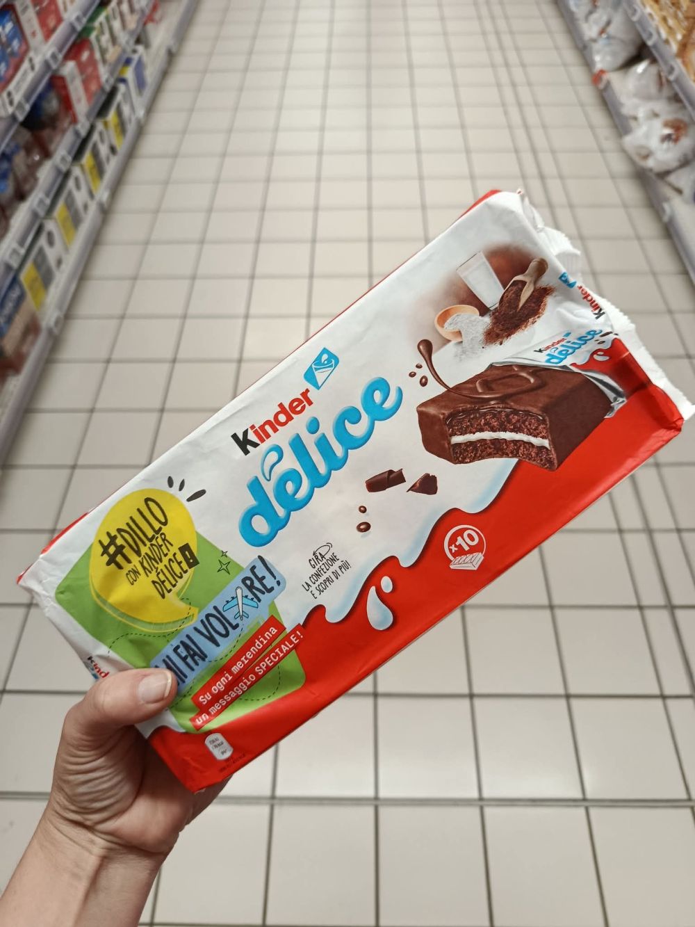 Kinder Délice kakaové maškrty s mliečnou plnkou, 10 kusov, 390g